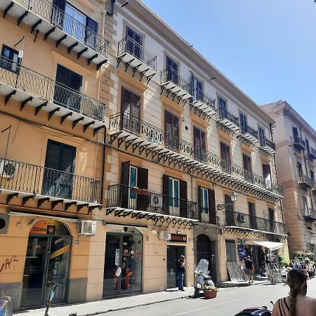Cinematocasa Suite Palermo Exterior foto