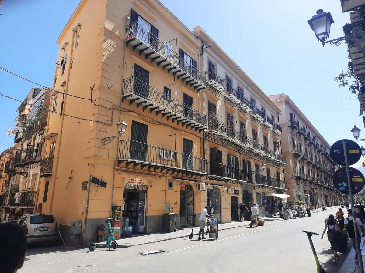 Cinematocasa Suite Palermo Exterior foto