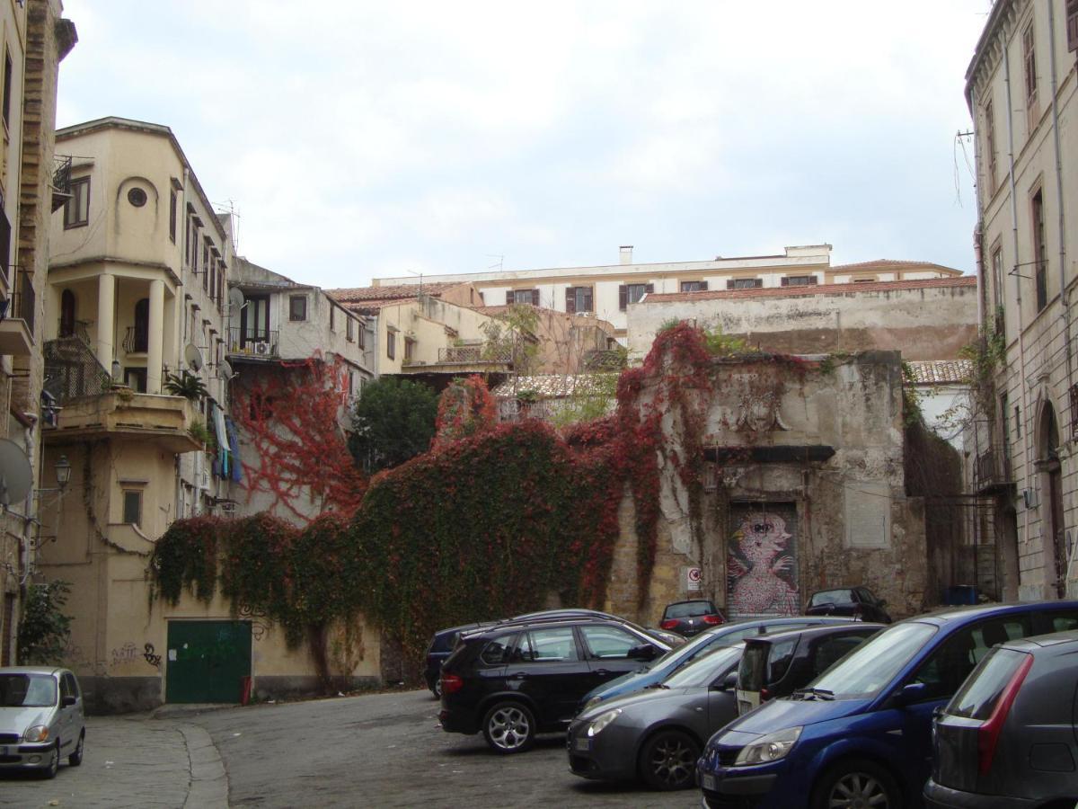 Cinematocasa Suite Palermo Exterior foto